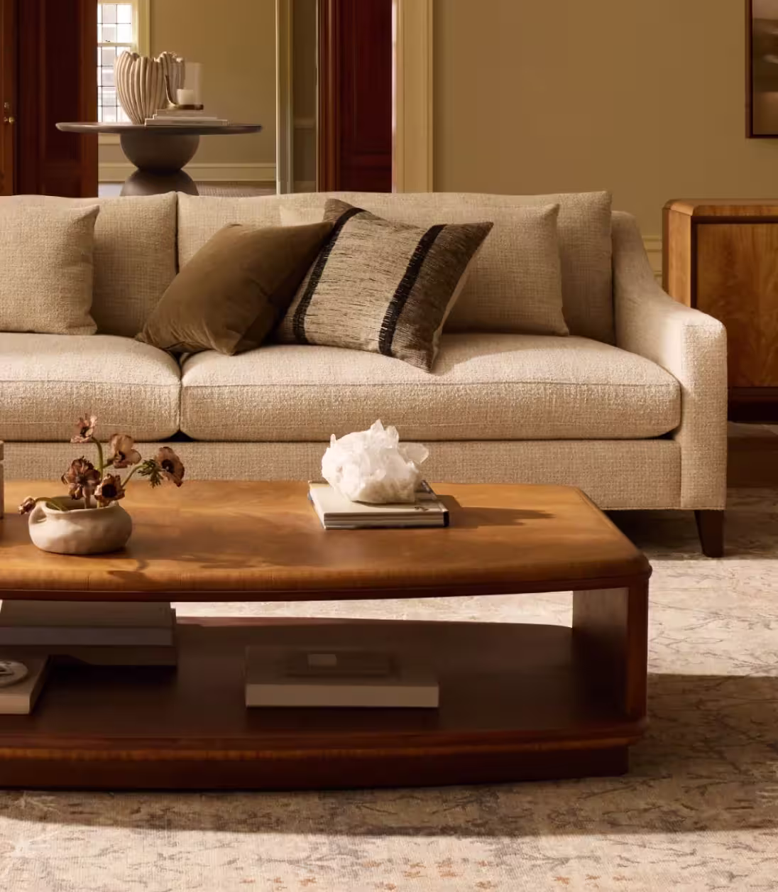 Saadan Sofa